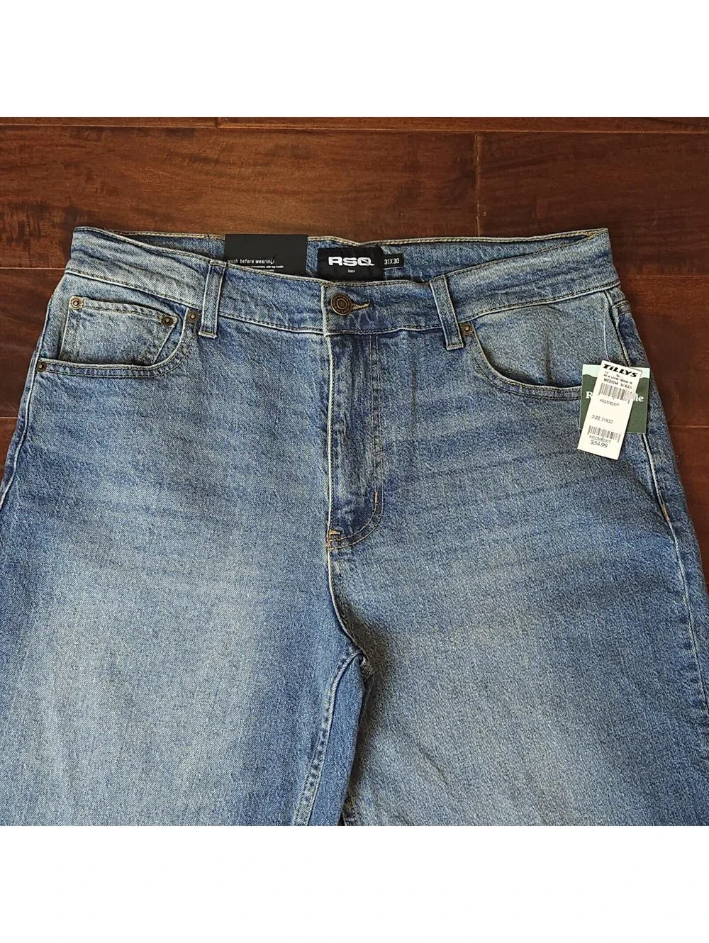 NWT RSQ Men’s Loose Fit Medium Wash Blue Denim Jeans 5-Pocket Straight Leg 31x30